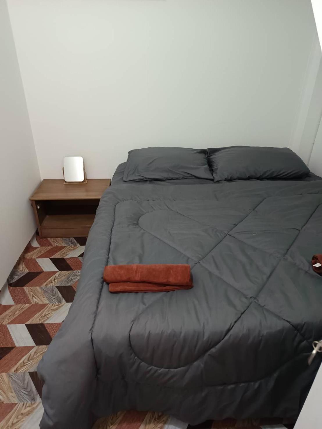 Sleep Break Hostel Sathon Бангкок Экстерьер фото